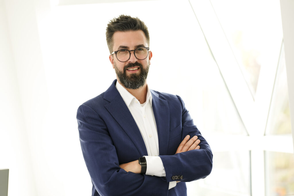 Gerauchte Software verkaufen - Sebastain Barone
